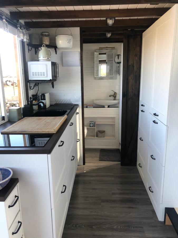 Tinyhouse Luna With Ac, Bbq And Beautiful View La Vegueta Bagian luar foto