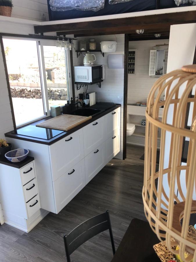 Tinyhouse Luna With Ac, Bbq And Beautiful View La Vegueta Bagian luar foto