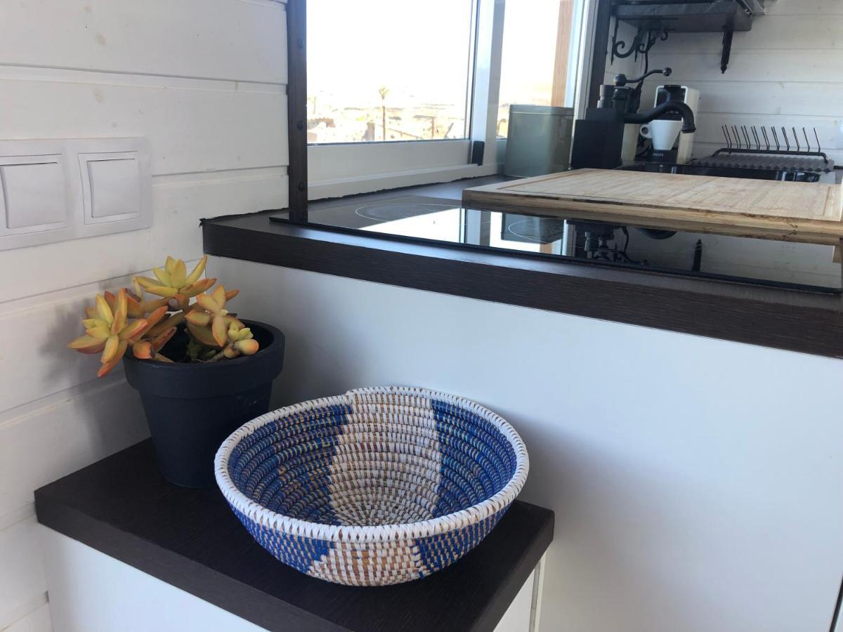 Tinyhouse Luna With Ac, Bbq And Beautiful View La Vegueta Bagian luar foto
