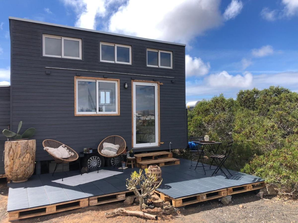 Tinyhouse Luna With Ac, Bbq And Beautiful View La Vegueta Bagian luar foto