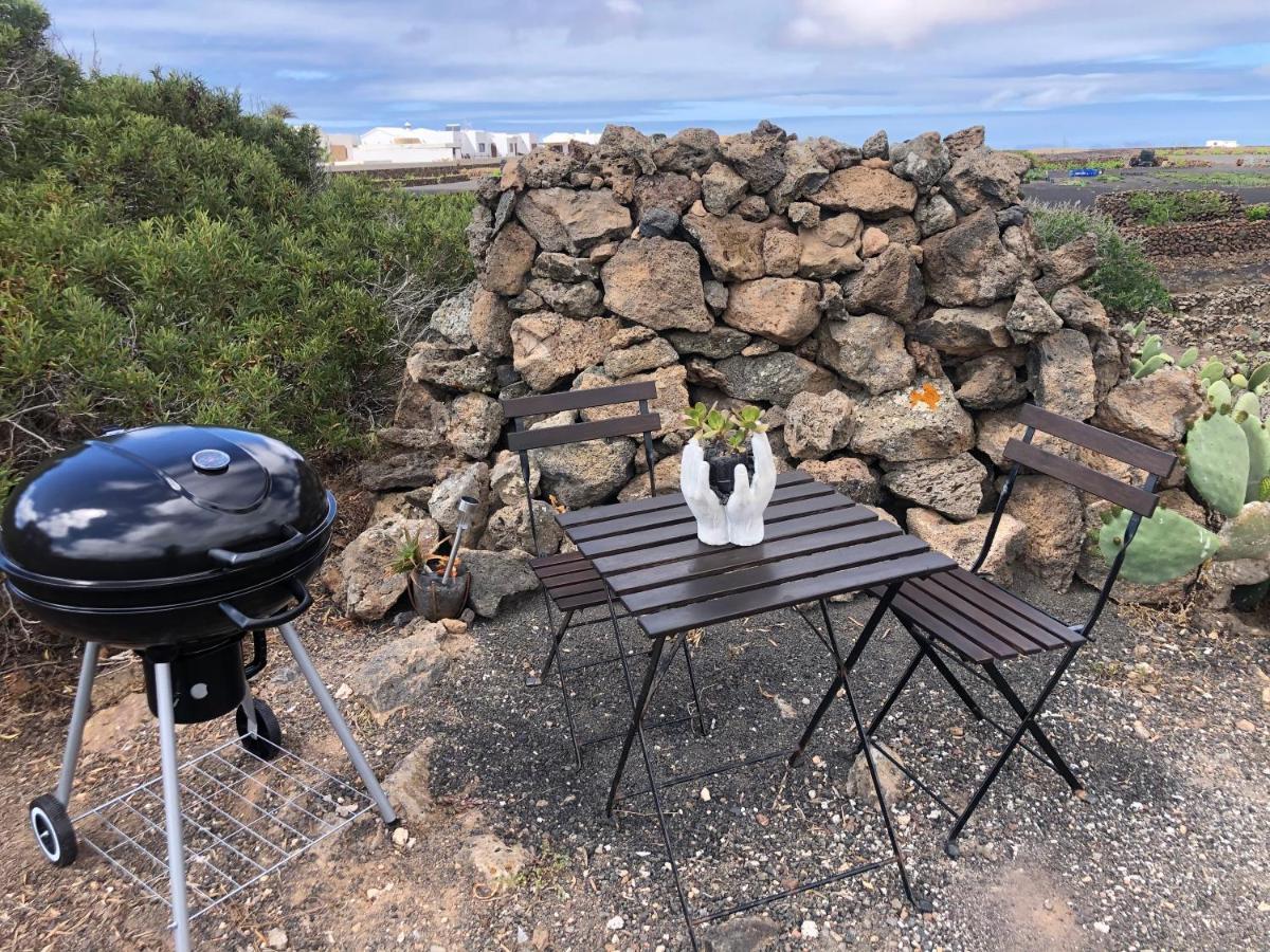 Tinyhouse Luna With Ac, Bbq And Beautiful View La Vegueta Bagian luar foto
