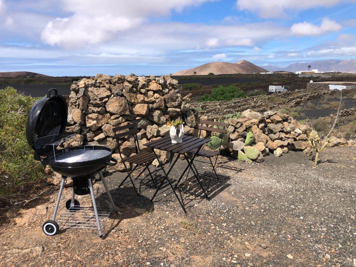 Tinyhouse Luna With Ac, Bbq And Beautiful View La Vegueta Bagian luar foto